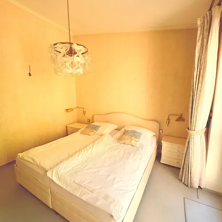 アパート Stylish Penthouse In With Terrace Gehrden